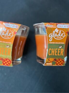 Glade Spread Cheer Votive Candles - Orange Wax